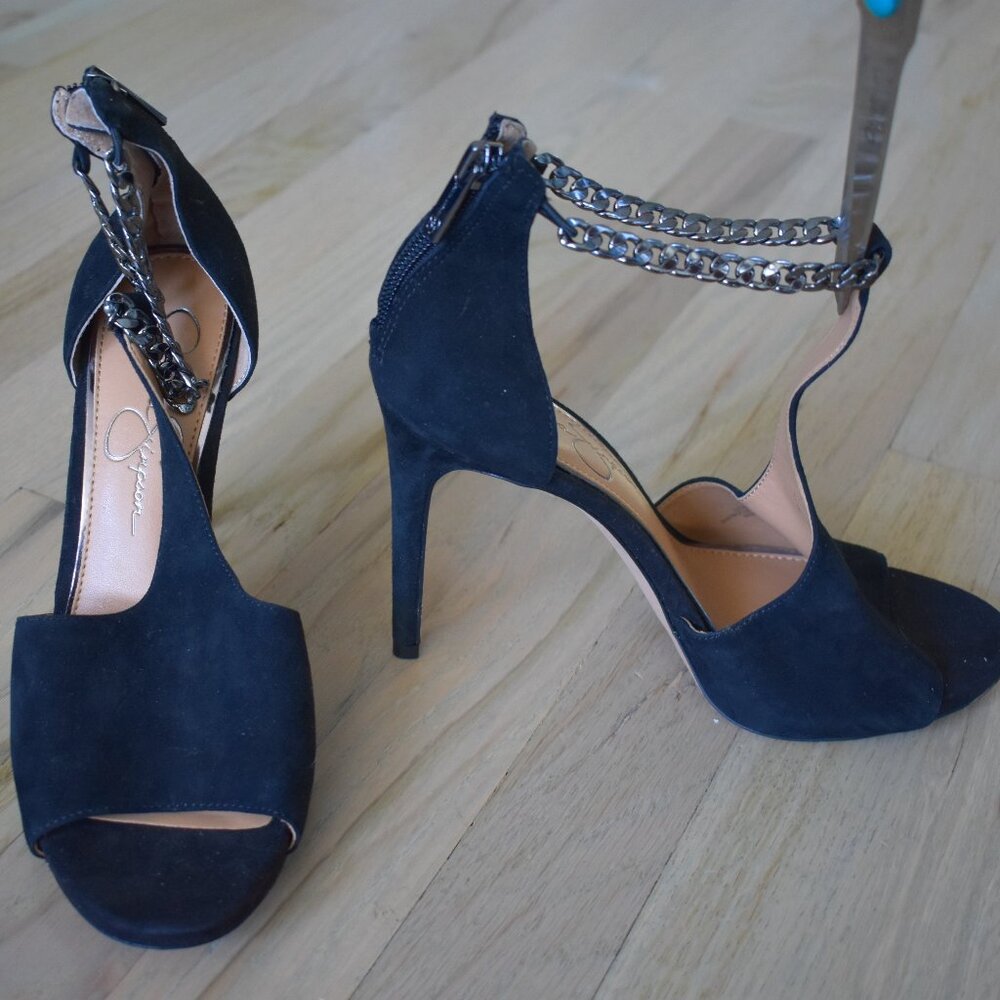 Jessica Simpson Rexa Dress Faux Suede Sandals with Chain in Black